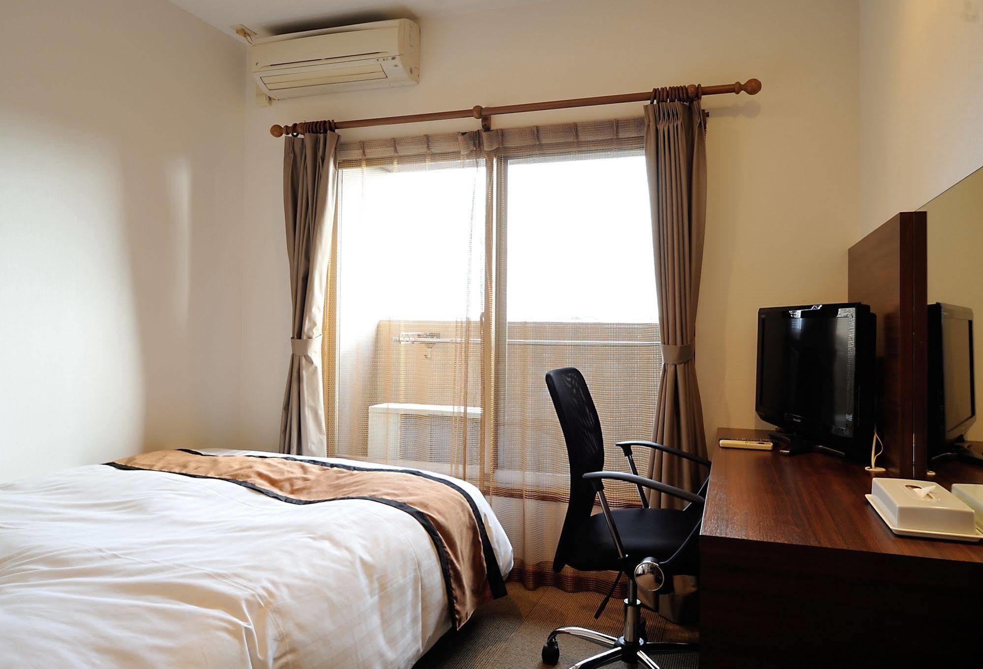 Business Inn Umesaki - Vacation Stay 63382V Nagasu Екстериор снимка