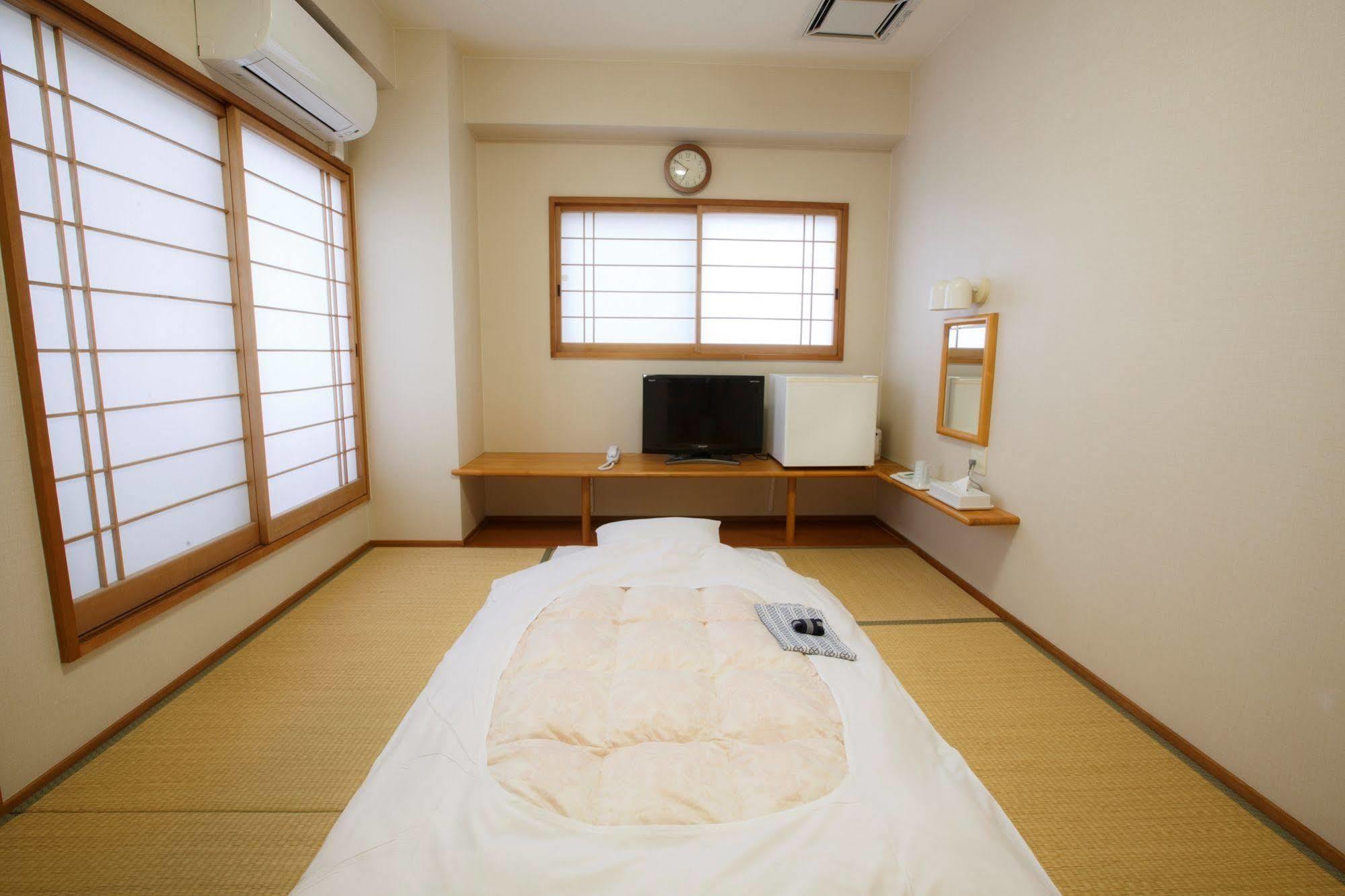 Business Inn Umesaki - Vacation Stay 63382V Nagasu Екстериор снимка